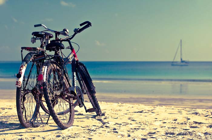 Велопрогулки на семейном отдыхе в Песчаном