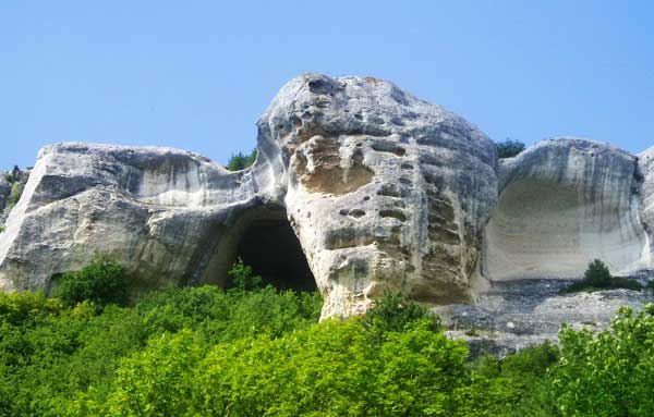 Пещерный город Эски-Кермен